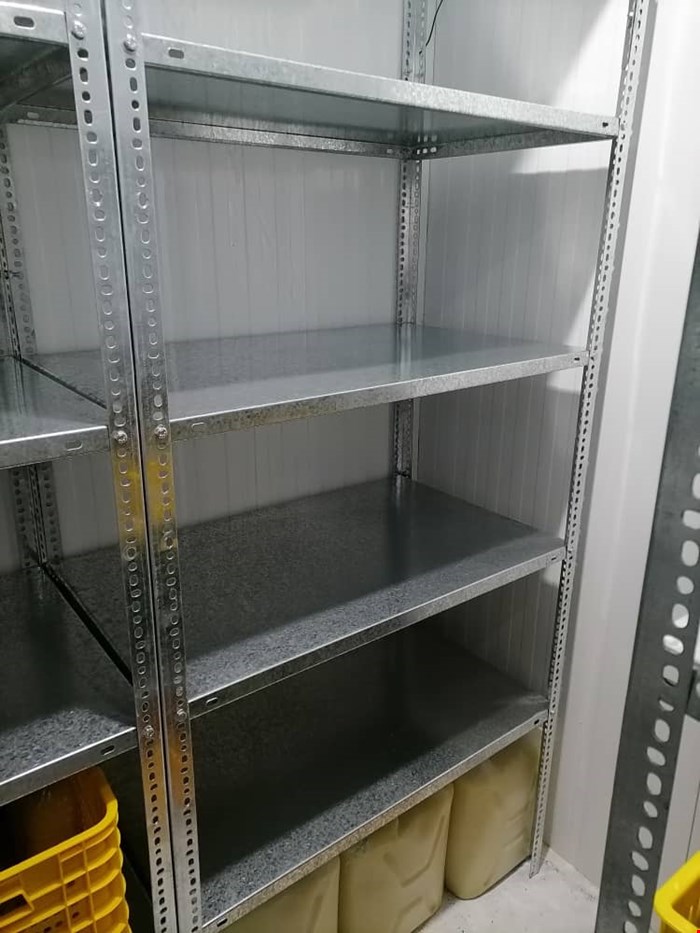 پایه نبشی  گالوانیزه